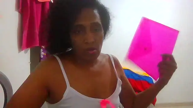 Aishamara online show from 10.03.25