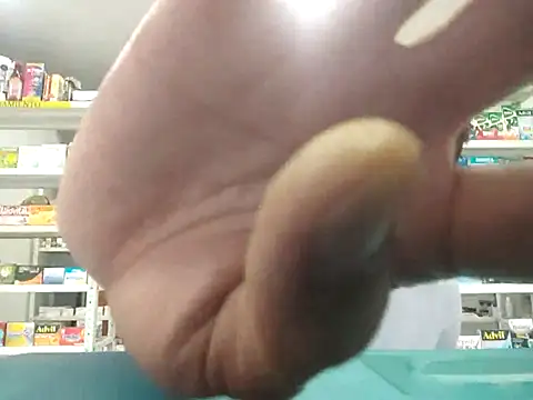 Snapshot of PrivCamZone chatting on 10.13.25 PrivCamZone online show from 10.13.25