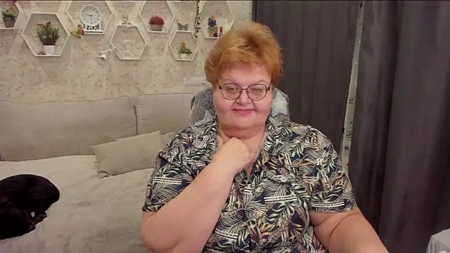 Snapshot of _big_love_ chatting on 02.23.25  big love  online show from 02.23.25