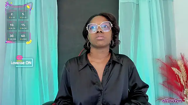 Snapshot of nilosolem chatting on 12.05.25 nilosolem online show from 12.05.25