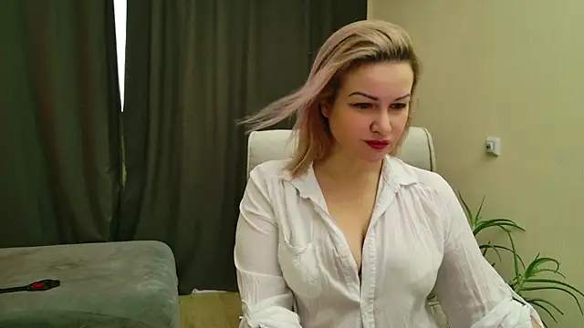 MishaMILF online show from 02.06.25