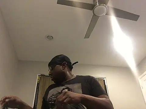 Londonfrotadejr online show from 12.14.24