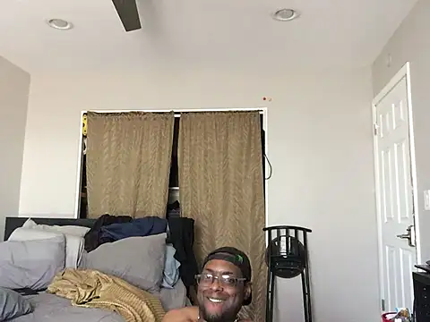 Londonfrotadejr online show from 03.18.25