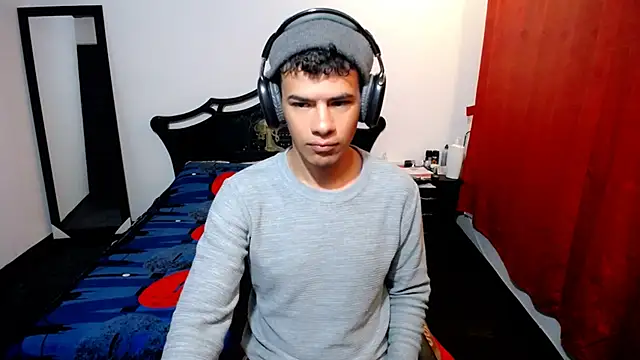 Snapshot of Deiby_casas chatting on 03.20.25 Deiby casas online show from 03.20.25