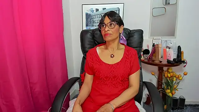 Snapshot of Aries_Mature chatting on 01.15.25 Aries Mature online show from 01.15.25