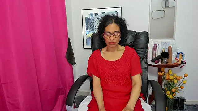 Snapshot of Aries_Mature chatting on 02.22.25 Aries Mature online show from 02.22.25