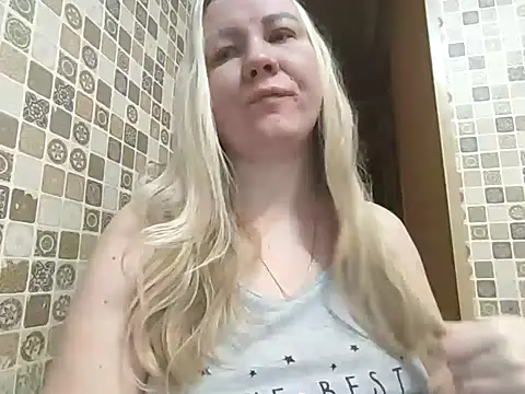 PrettyHairyBlonde online show from 01.01.25