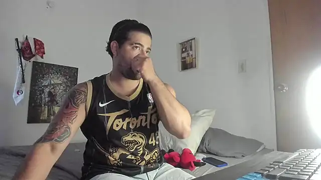 Snapshot of _Coddygold_ chatting on 12.29.24  Coddygold  online show from 12.29.24