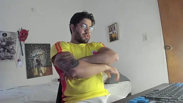 Snapshot of _Coddygold_ chatting on 01.09.25  Coddygold  online show from 01.09.25