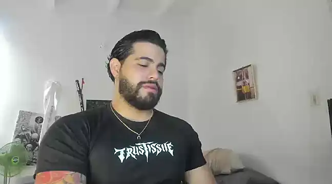 Snapshot of _Coddygold_ chatting on 02.09.25  Coddygold  online show from 02.09.25