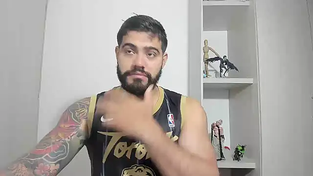 Snapshot of _Coddygold_ chatting on 09.22.25  Coddygold  online show from 09.22.25