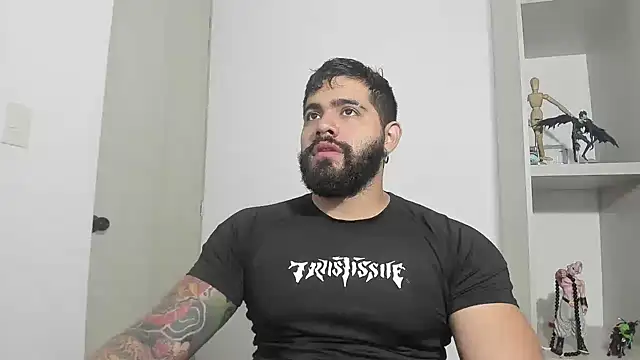 Snapshot of _Coddygold_ chatting on 09.27.25  Coddygold  online show from 09.27.25