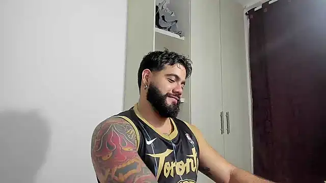 Snapshot of _Coddygold_ chatting on 10.08.25  Coddygold  online show from 10.08.25