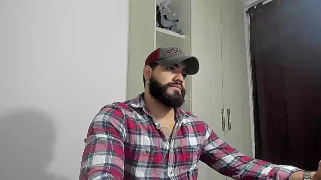 Snapshot of _Coddygold_ chatting on 10.19.25  Coddygold  online show from 10.19.25