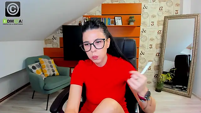 EmillyTaylor online show from 01.31.25