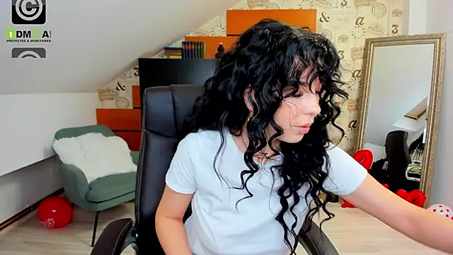 EmillyTaylor online show from 02.21.25