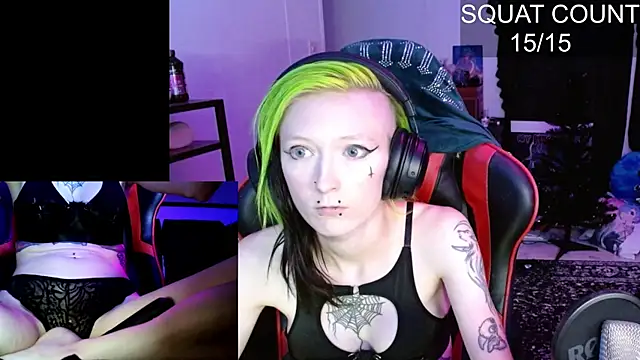 Snapshot of alicewonder09 chatting on 11.20.25 alicewonder09 online show from 11.20.25