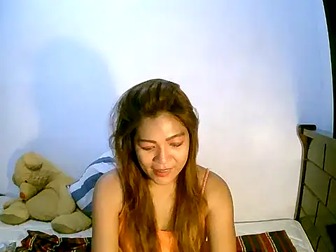 Snapshot of sweetvirginia01 chatting on 02.13.25 sweetvirginia01 online show from 02.13.25