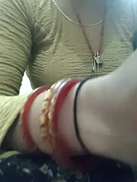 Snapshot of maahi-satva chatting on 02.18.25 maahi-satva online show from 02.18.25