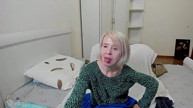 aminalive online show from 11.26.25