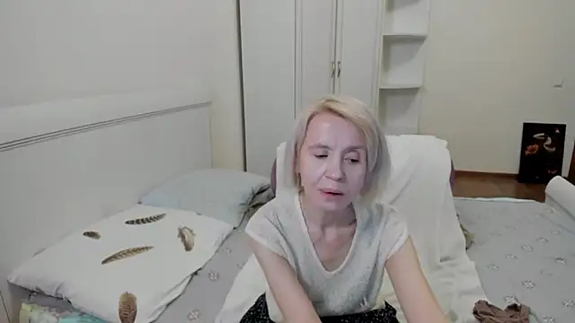 aminalive online show from 12.04.25