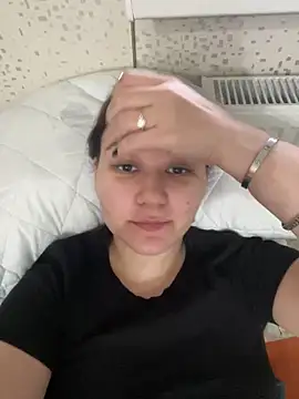 EsterLogan online show from 12.28.24