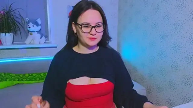 EsterLogan online show from 12.01.25