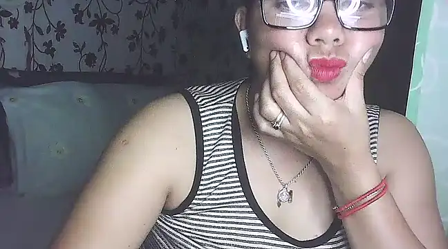 Snapshot of lovely_samxxx24 chatting on 02.27.25 lovely samxxx24 online show from 02.27.25