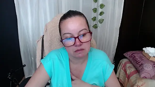 Snapshot of Sonialorens_ chatting on 01.07.25 Sonialorens online show from 01.07.25