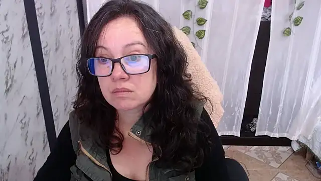 Snapshot of Sonialorens_ chatting on 03.05.25 Sonialorens online show from 03.05.25