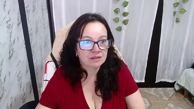 Snapshot of Sonialorens_ chatting on 03.06.25 Sonialorens online show from 03.06.25