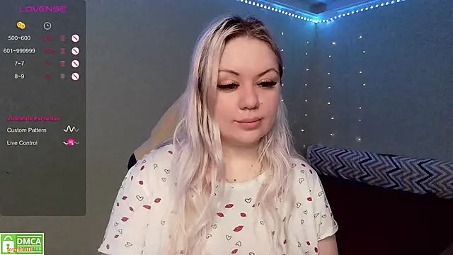 Snapshot of elven_dreams_ chatting on 12.13.24 elven dreams online show from 12.13.24