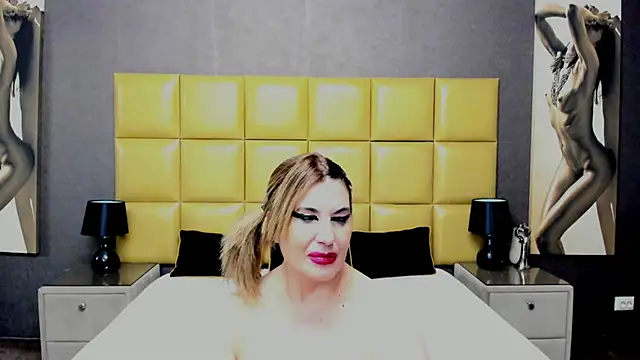 KiraLeila online show from 02.19.25