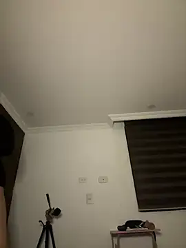 Snapshot of IamSashaLuv chatting on 02.18.25 IamSashaLuv online show from 02.18.25