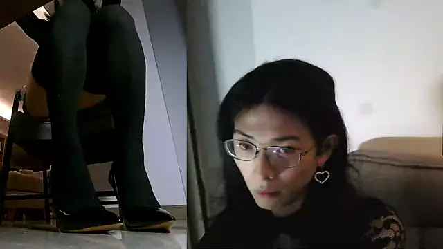 Snapshot of CrytinaSissyCrossdress chatting on 03.05.25 CrytinaSissyCrossdress online show from 03.05.25