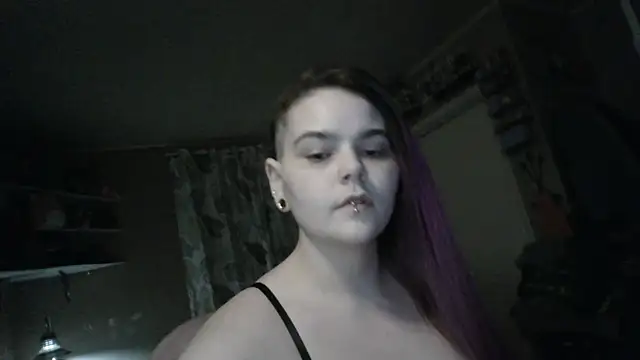 Snapshot of Randomness440 chatting on 02.21.25 Randomness440 online show from 02.21.25