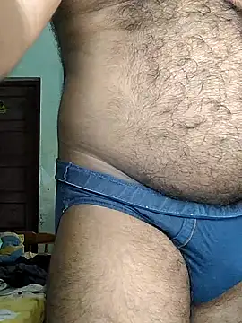 Snapshot of MalluBoyForGirls chatting on 10.30.25 MalluBoyForGirls online show from 10.30.25