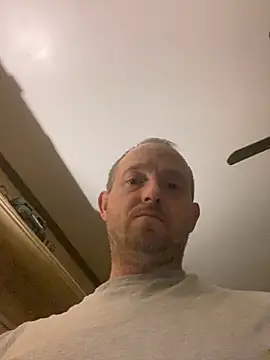 Snapshot of smokeymt420 chatting on 01.17.25 smokeymt420 online show from 01.17.25