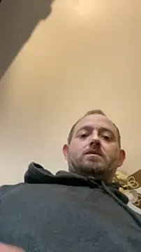 Snapshot of smokeymt420 chatting on 01.21.25 smokeymt420 online show from 01.21.25