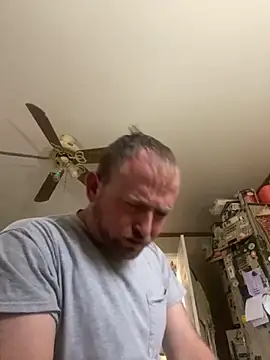 Snapshot of smokeymt420 chatting on 02.16.25 smokeymt420 online show from 02.16.25