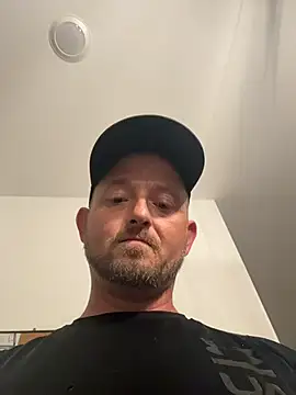 Snapshot of smokeymt420 chatting on 09.25.25 smokeymt420 online show from 09.25.25