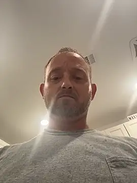 Snapshot of smokeymt420 chatting on 10.02.25 smokeymt420 online show from 10.02.25