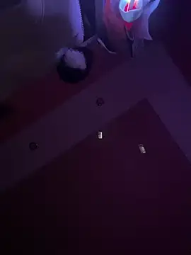 Flossy Vettie online show from 03.06.25