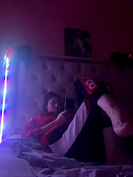 Flossy Vettie online show from 11.28.25