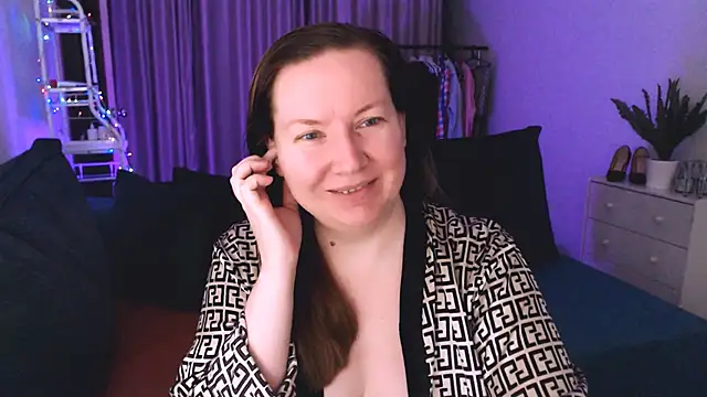 GoddessLara online show from 02.01.25