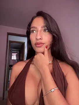 DulceLenns online show from 11.12.25