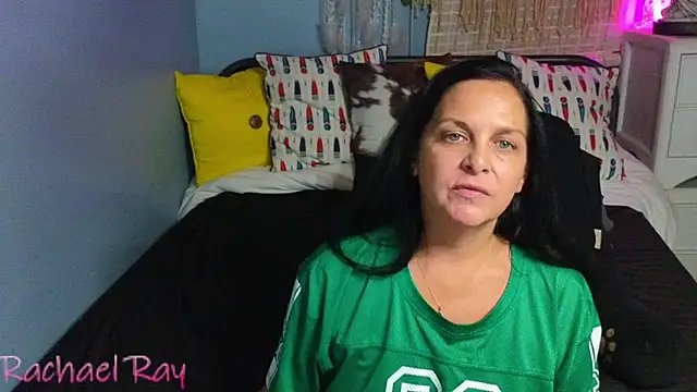 Snapshot of RachaelRay69 chatting on 09.25.25 RachaelRay69 online show from 09.25.25