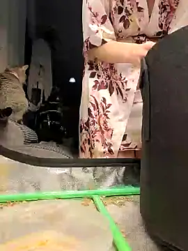 Snapshot of ScarletCallings420 chatting on 12.09.24 ScarletCallings420 online show from 12.09.24