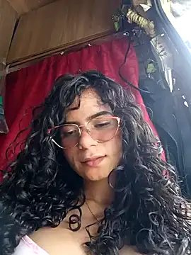 Simone Miller online show from 02.05.25