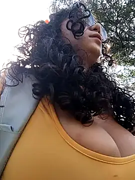 Simone Miller online show from 02.26.25